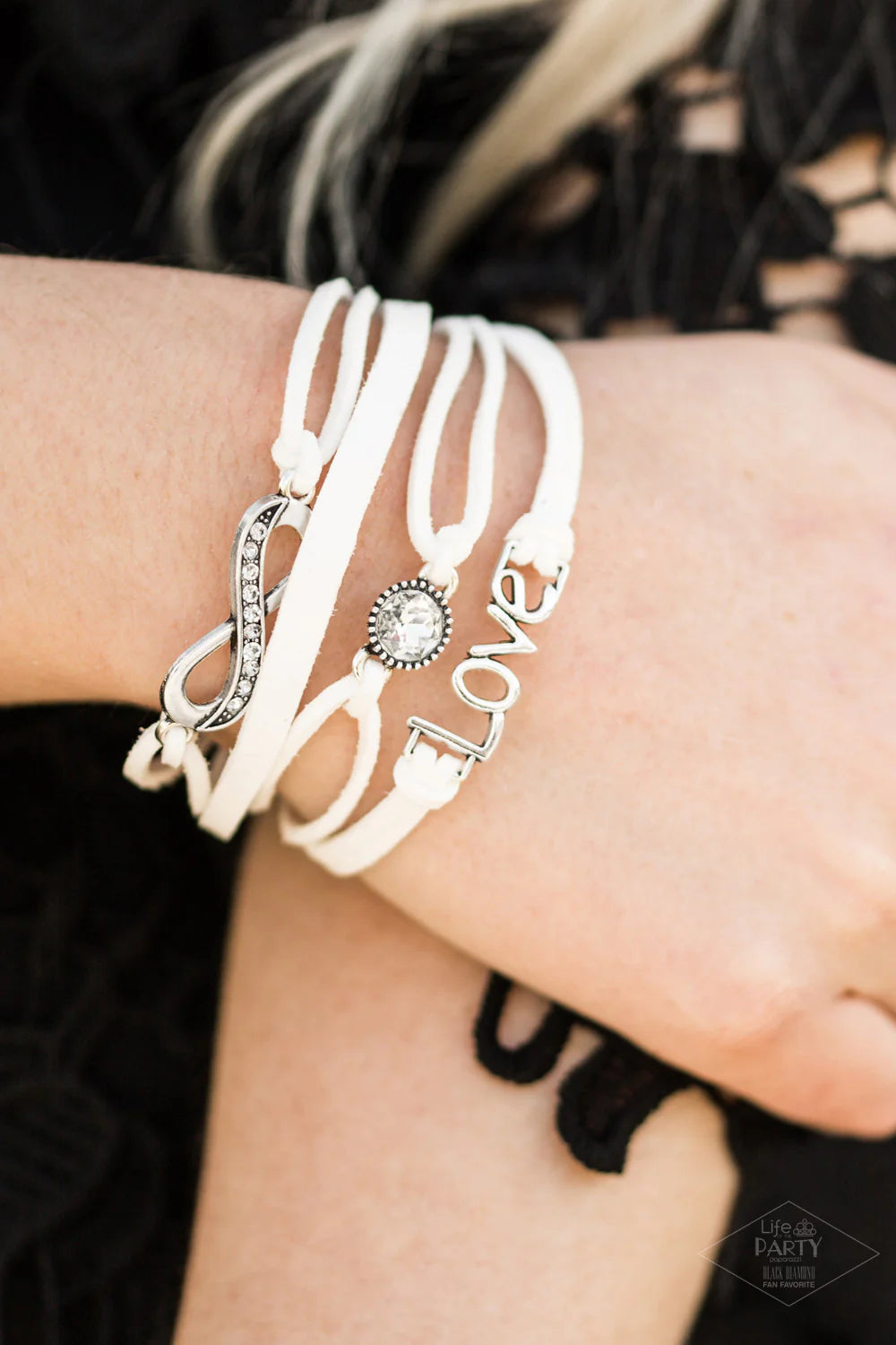 Infinitely Irresistible - White ♥ Bracelet