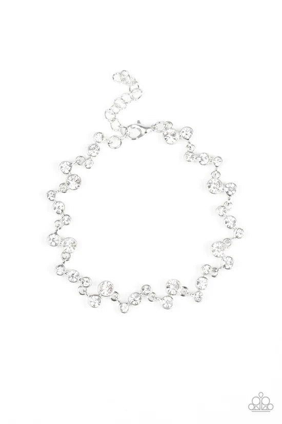 Starlit Stunner - White ♥ Bracelet