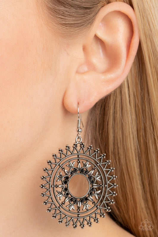 Revel in Radiance - Black ♥ Earrings