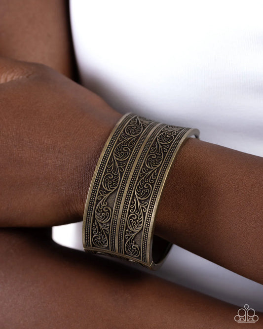 Eclectic European - Brass ♥ Bracelet