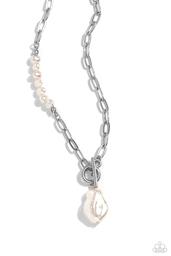 Courting Cosmopolitan - White ♥ Necklace