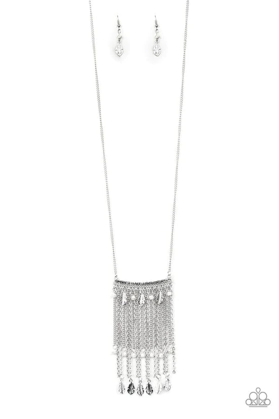 On The Fly - White ♥ Necklace