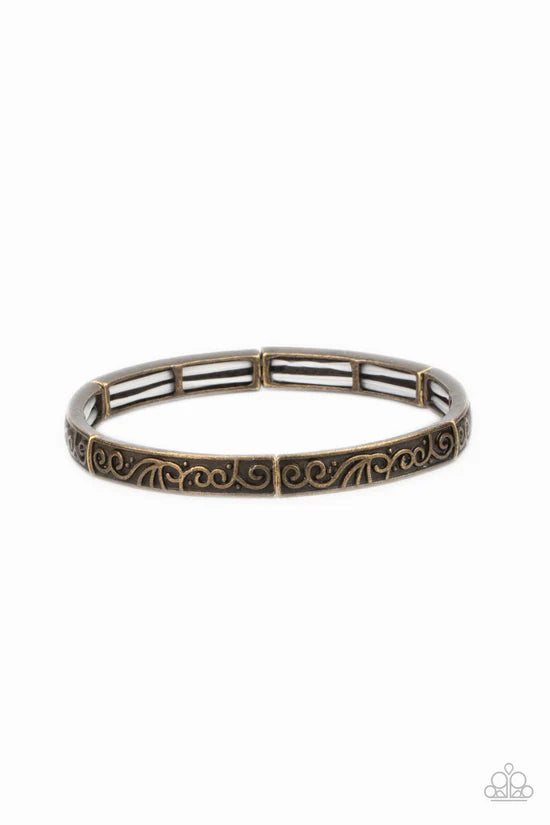 Precisely Petite - Brass ♥ Bracelet