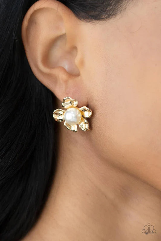 Apple Blossom Pearls - Gold ♥ Post Earrings