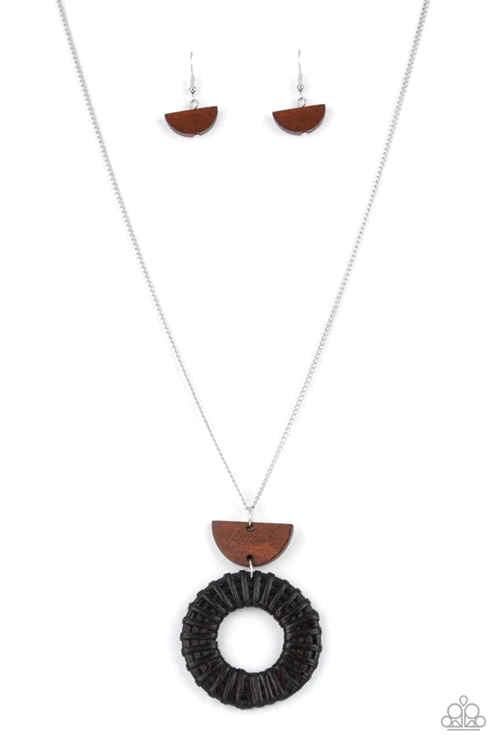 Homespun Stylist - Black ♥ Necklace