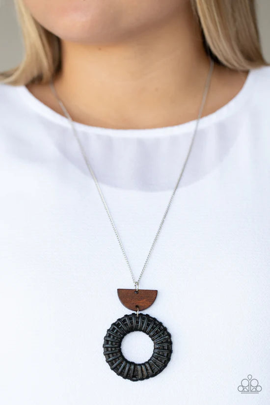 Homespun Stylist - Black ♥ Necklace