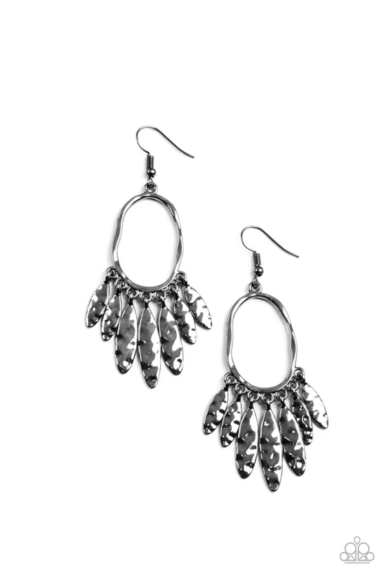 Artisan Aria - Black ♥ Earrings