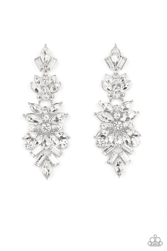 Frozen Fairytale - White ♥ Post Earrings